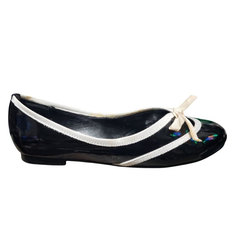 Liliana Black & White Patent Vegan Leather Ballet Flats Bow Embellished 6.5